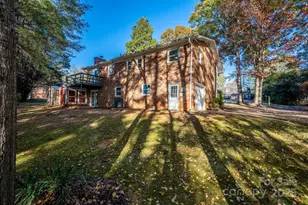 1185 10th St Pl Cir NW, Hickory, NC 28601 - Photo 35