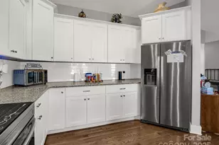 2238 Mintew Cir, Lincolnton, NC 28092 - Photo 11