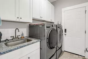 2238 Mintew Cir, Lincolnton, NC 28092 - Photo 17