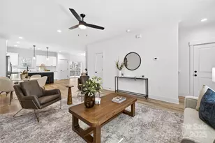 4207 Eagle Chase Dr, Charlotte, NC 28216 - Photo 7