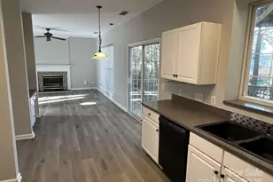 6329 Elderslie Dr, Charlotte, NC 28269 - Photo 13