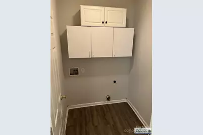 6329 Elderslie Drive, Charlotte, NC 28269 - Photo 15