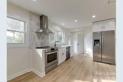 2721 Mayflower Road, Charlotte, NC 28208 - Photo 15