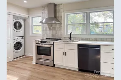 2721 Mayflower Road, Charlotte, NC 28208 - Photo 17