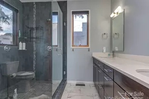 915 Westbrook Dr, Charlotte, NC 28202 - Photo 17