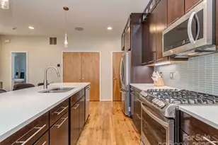 915 Westbrook Dr, Charlotte, NC 28202 - Photo 7