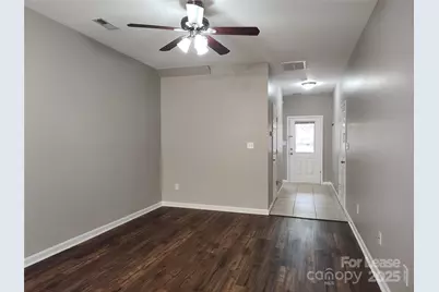 467 Doughton Lane, Charlotte, NC 28217 - Photo 5