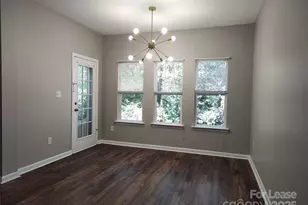 467 Doughton Ln, Charlotte, NC 28217 - Photo 7