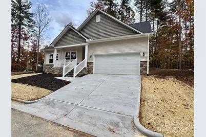 405 Scarlett Oak Court NE, Lenoir, NC 28605 - Photo 3