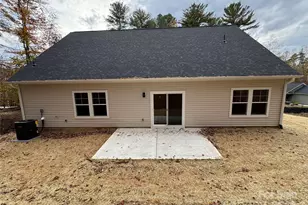 405 Scarlett Oak Ct NE, Lenoir, NC 28605 - Photo 5