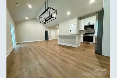 405 Scarlett Oak Court NE, Lenoir, NC 28605 - Photo 7