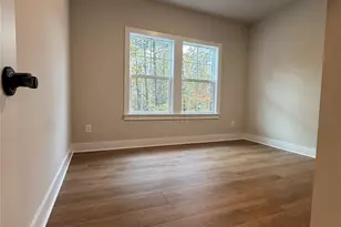 405 Scarlett Oak Ct NE, Lenoir, NC 28605 - Photo 15