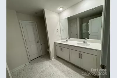 8045 Murray Branch Drive, Charlotte, NC 28216 - Photo 11