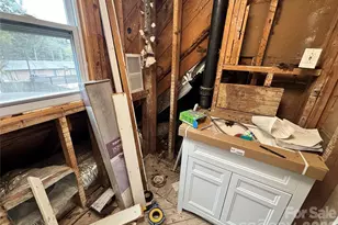 707 W Barr St, Lancaster, SC 29720 - Photo 39