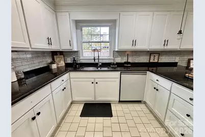 707 W Barr Street, Lancaster, SC 29720 - Photo 27