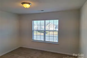 3107 Briar Rose Ct, Charlotte, NC 28269 - Photo 29