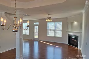 3107 Briar Rose Ct, Charlotte, NC 28269 - Photo 3