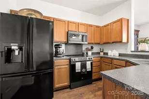 2443 Redmayne Ln, Fort Mill, SC 29707 - Photo 7