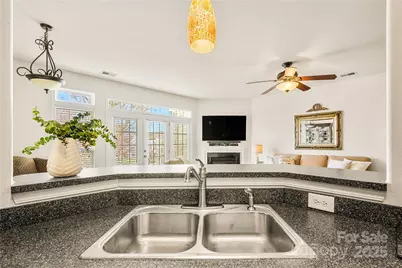 2443 Redmayne Lane, Fort Mill, SC 29707 - Photo 9