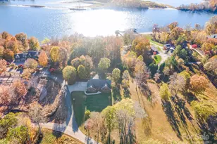 182 Canal Dr, Statesville, NC 28677 - Photo 3