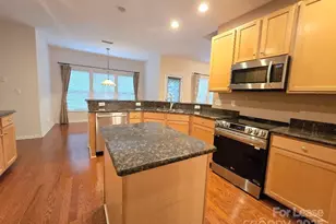 8221 Brookings Dr, Charlotte, NC 28269 - Photo 5