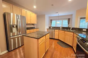 8221 Brookings Dr, Charlotte, NC 28269 - Photo 3