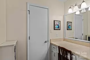 4407 Oak Ln, Charlotte, NC 28213 - Photo 23