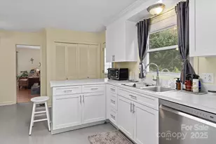 4407 Oak Ln, Charlotte, NC 28213 - Photo 19