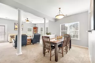 9919 Treeside Ln, Matthews, NC 28105 - Photo 5