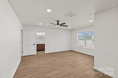 805 Railroad Avenue, China Grove, NC 28023 - Photo 11