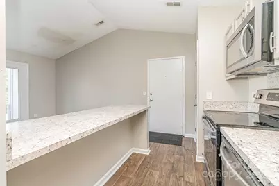 6165 Meadow Rose Lane, Charlotte, NC 28215 - Photo 13