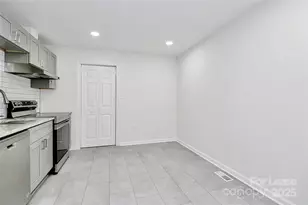 407 Pine St, Mount Holly, NC 28120 - Photo 13