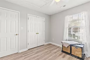 805 River Trail Rd, Lowell, NC 28098 - Photo 33