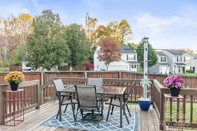 805 River Trail Road, Lowell, NC 28098 - Photo 7