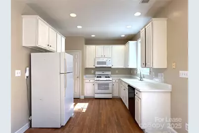 1928 Dearmon Drive, Charlotte, NC 28205 - Photo 7