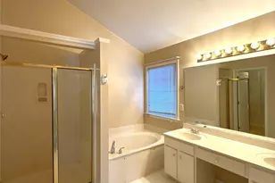 1928 Dearmon Dr, Charlotte, NC 28205 - Photo 17