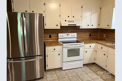 2819 Playmore Beach Road, Morganton, NC 28655 - Photo 9