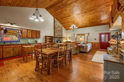 550 Cale Way, Clyde, NC 28721 - Photo 15