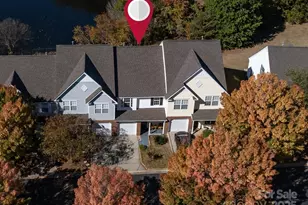 813 Rock Lake Glen, Fort Mill, SC 29715 - Photo 3