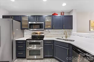 813 Rock Lake Glen, Fort Mill, SC 29715 - Photo 17