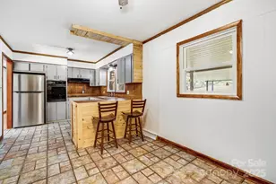 1675 Ponder Creek Rd, Mars Hill, NC 28754 - Photo 11