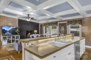 10 Scout Rd, Greenville, SC 29611 - Photo 11