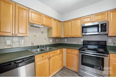 4282 Melrose Club Drive, Matthews, NC 28105 - Photo 11