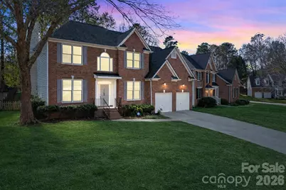 7708 Harrington Woods Road, Charlotte, NC 28269 - Photo 7