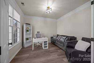 7708 Harrington Woods Road, Charlotte, NC 28269 - Photo 11