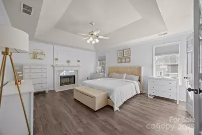 7708 Harrington Woods Road, Charlotte, NC 28269 - Photo 5