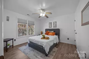 7708 Harrington Woods Rd, Charlotte, NC 28269 - Photo 27