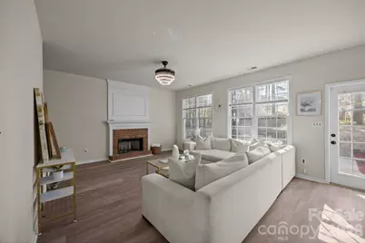 7708 Harrington Woods Road, Charlotte, NC 28269 - Photo 3