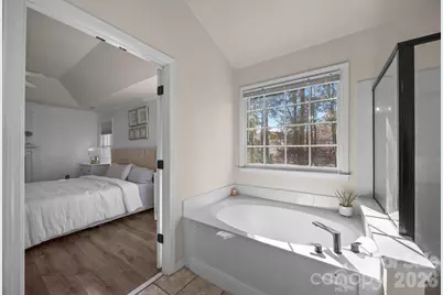 7708 Harrington Woods Road, Charlotte, NC 28269 - Photo 21