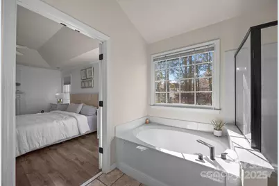 7708 Harrington Woods Road, Charlotte, NC 28269 - Photo 23